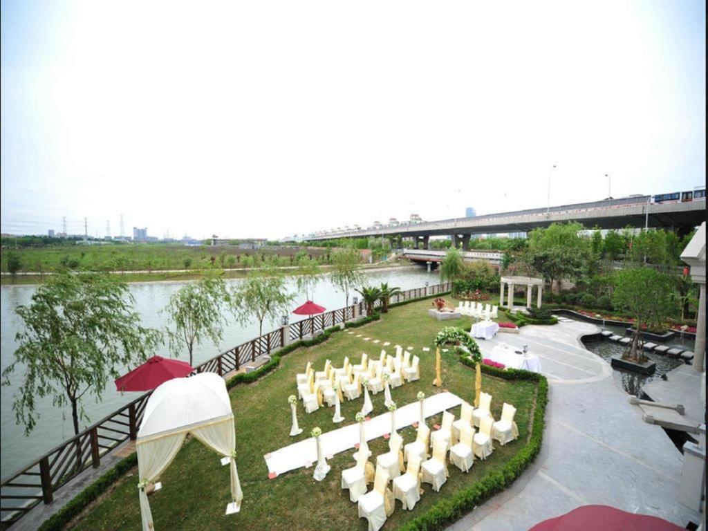 Hotel New Century Manju New International Expo Center Shanghai